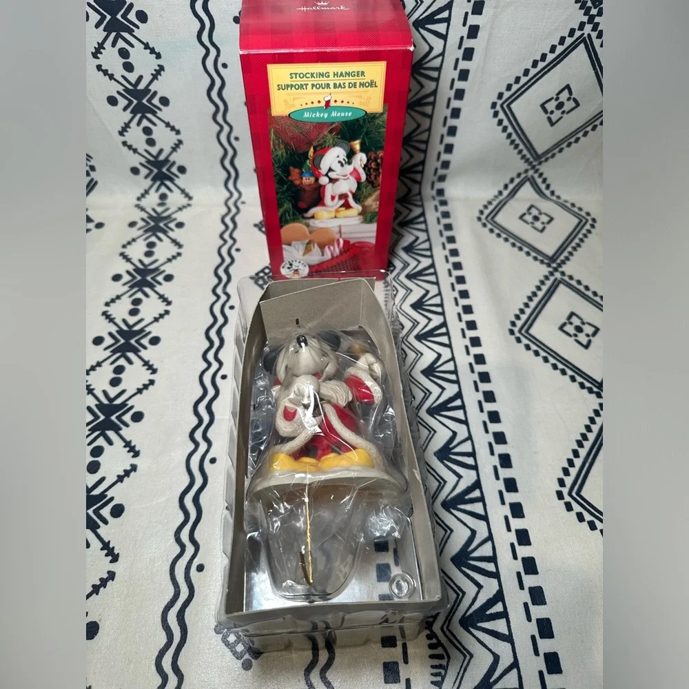 Hallmark mickey mouse